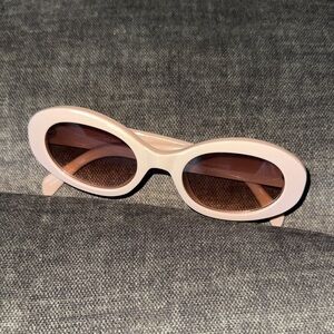 Chic Beige Oval Sunglasses